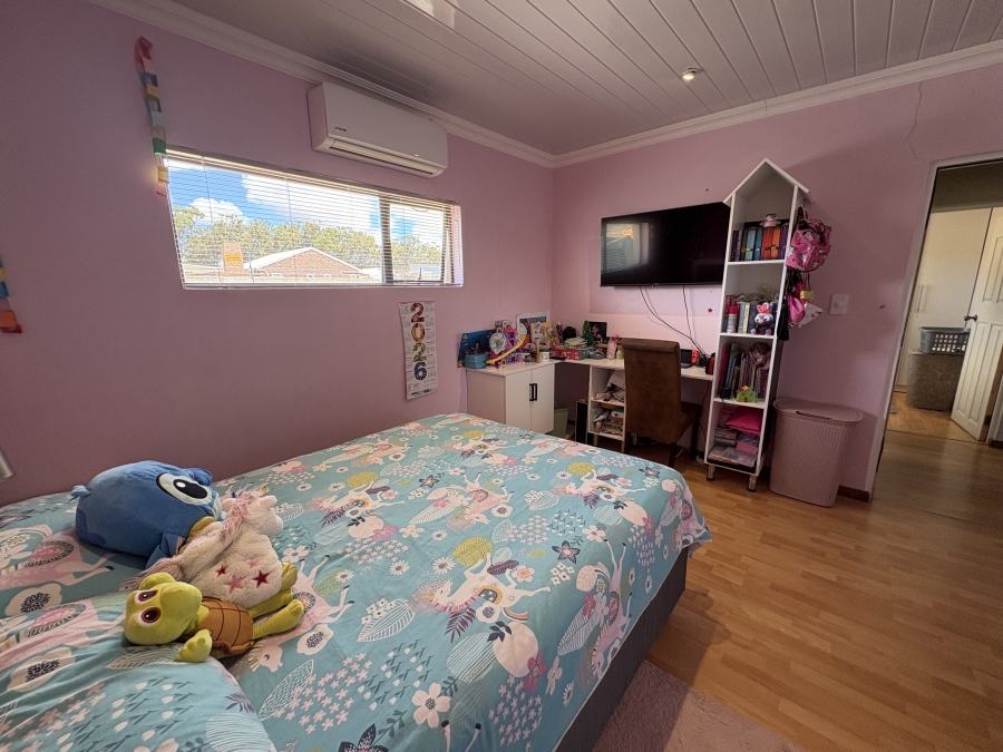 4 Bedroom Property for Sale in Darling Western Cape